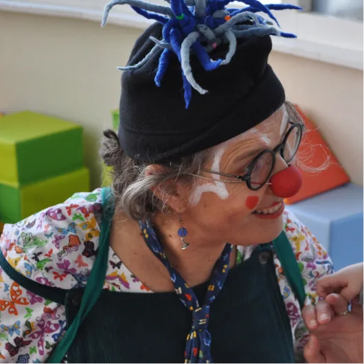 Fabienne-Hill-Graine-de-Fenouil-clown-relationnelle-strabourg-bYfurk Karine Adam respiration active