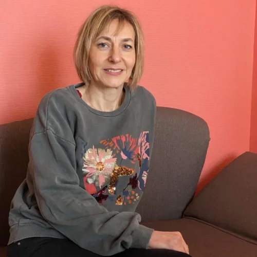 Karine-Adam-respiration-active-breathwork-bYfurk Karine Adam respiration active