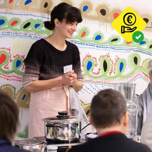 Financement participatif réussi pour le vélo-traiteur de l'Archi Végétale Notre bYfurkeuse Denitsa, l'Archi végétale, traiteur à vélo